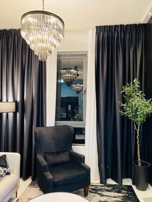 Sina Troika Residence Kota Bharu 2Br Wifi Netflix Pool Екстер'єр фото