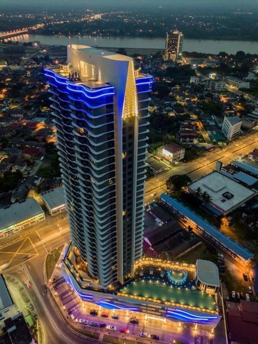 Sina Troika Residence Kota Bharu 2Br Wifi Netflix Pool Екстер'єр фото