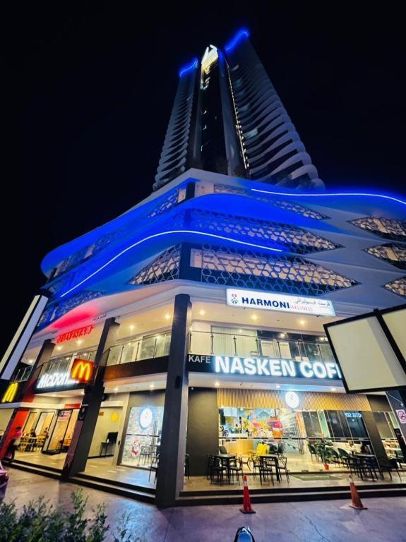 Sina Troika Residence Kota Bharu 2Br Wifi Netflix Pool Екстер'єр фото