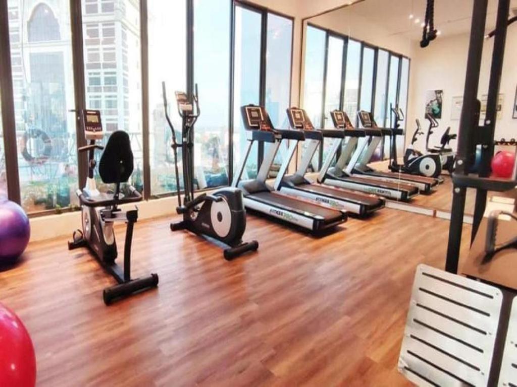 Sina Troika Residence Kota Bharu 2Br Wifi Netflix Pool Екстер'єр фото